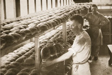 De bakkerij, Eastcote, illustratie uit Duitse gevangenen in Groot-Brittannië